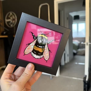 Gilded Glass Mini Bumblebee Frame - Hot Pink/Salmon Pink Wing