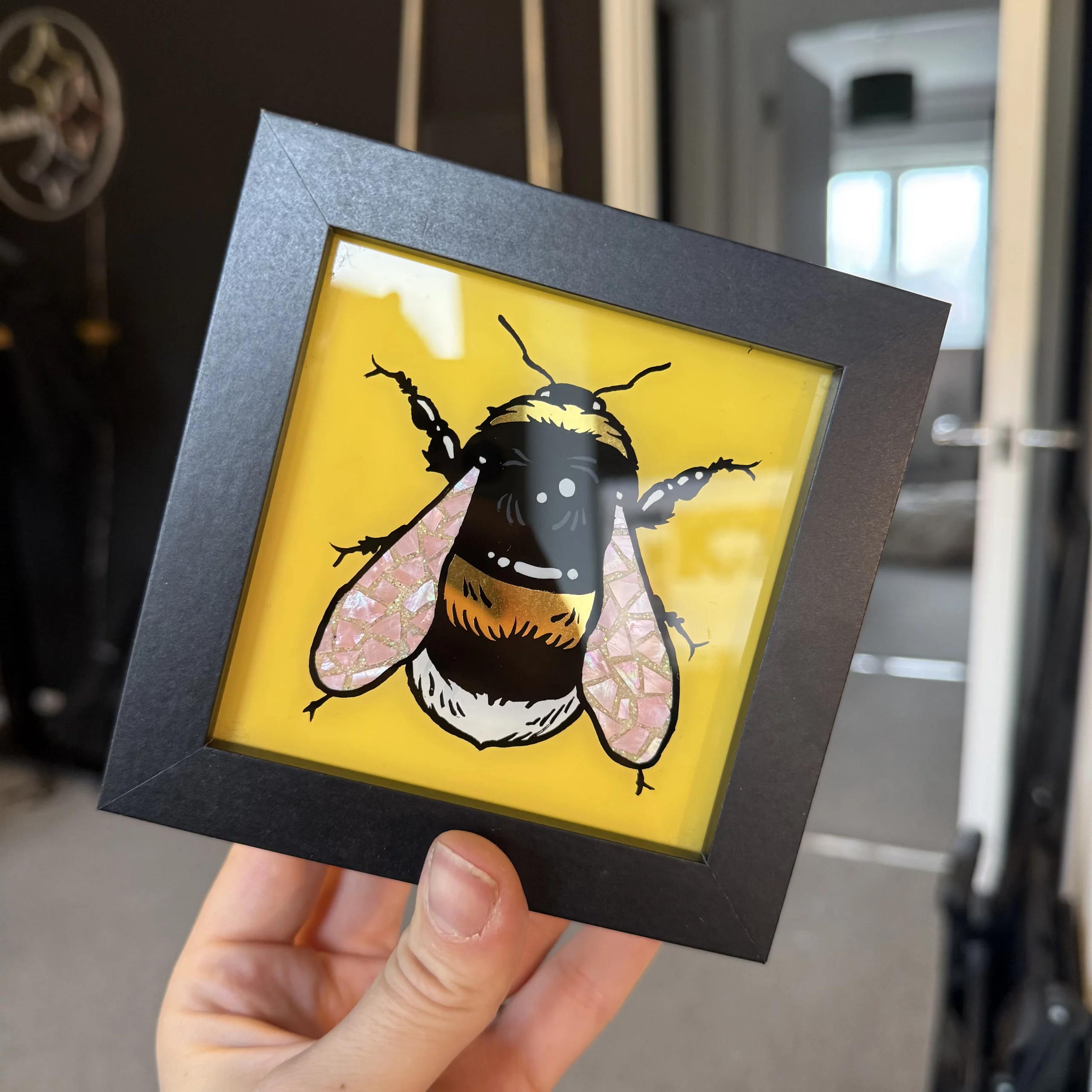 Gilded Glass Mini Bumblebee Frame - Lemon Yellow/Salmon Pink Wing